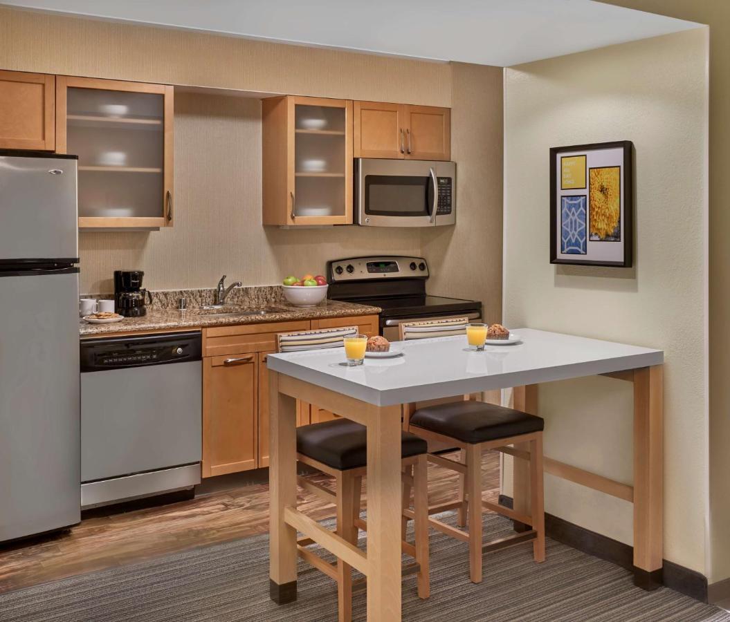 Sonesta Es Suites Cincinnati - Блу Аш Экстерьер фото